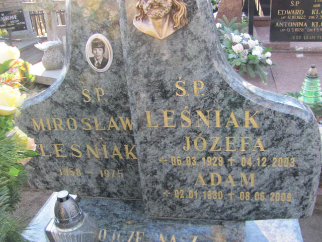 Grób Mirosław Leśniak